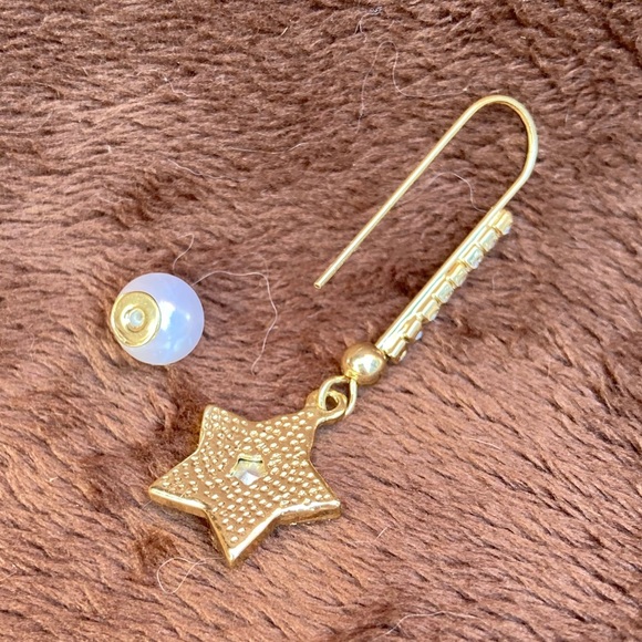 🌟New Star Pearl Drop Earrings with Crystals - Picture 6 of 8